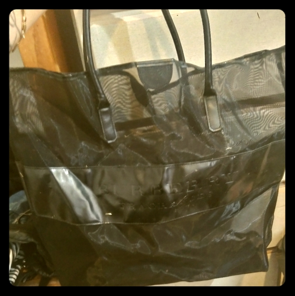 Burberry purfum bag
